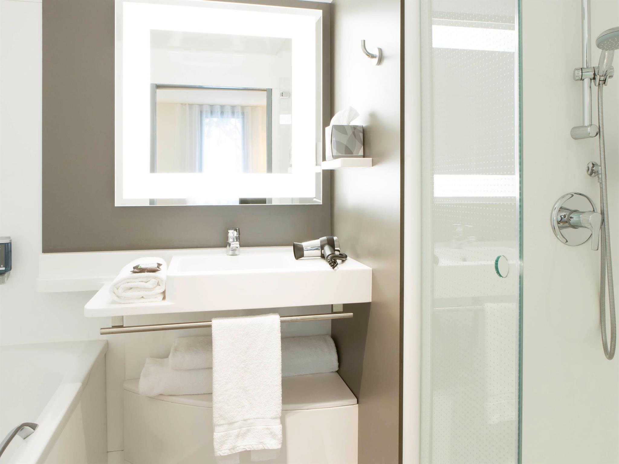 Novotel Suites Lille Europe Εξωτερικό φωτογραφία