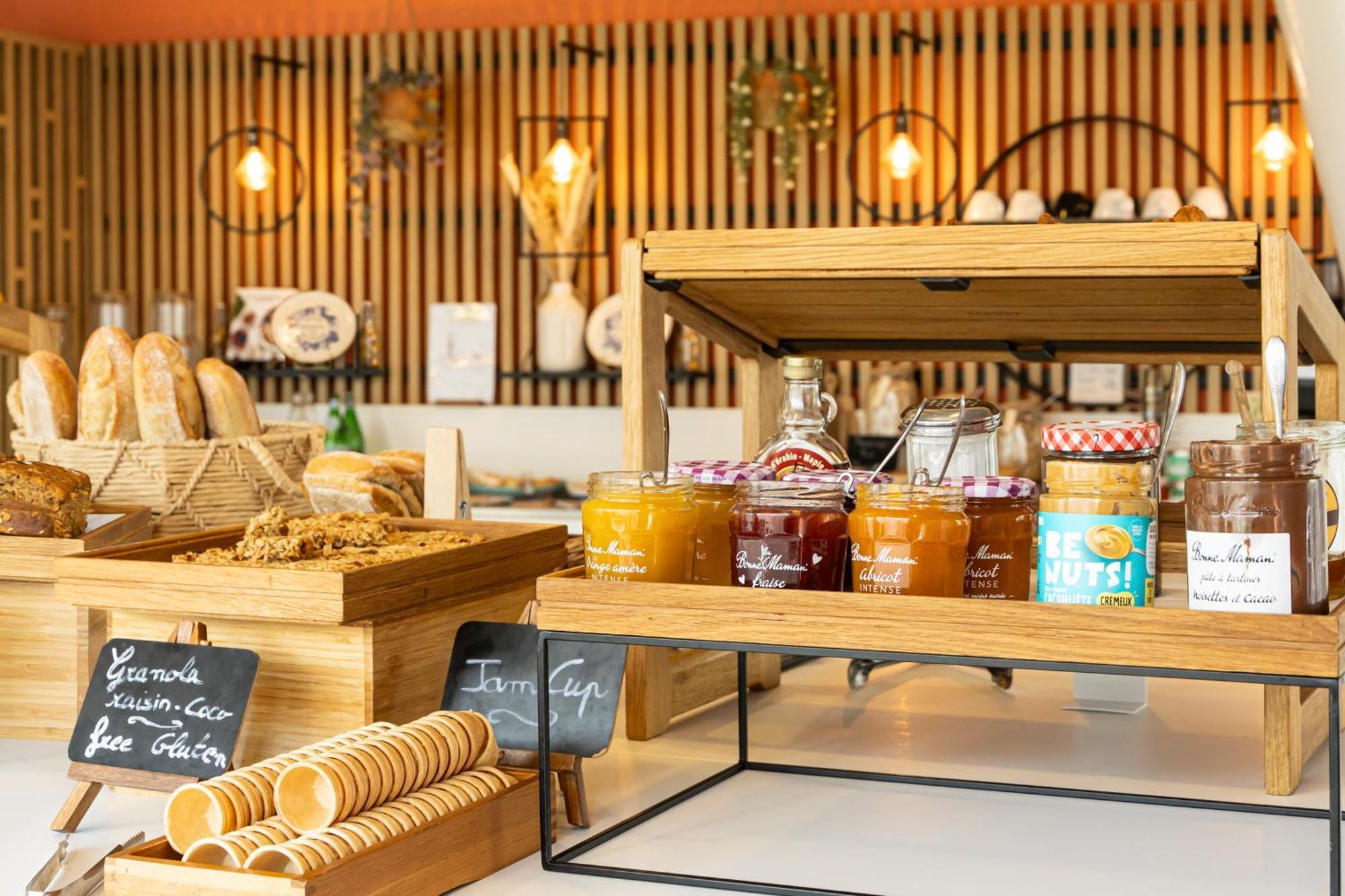 Novotel Suites Lille Europe Εξωτερικό φωτογραφία