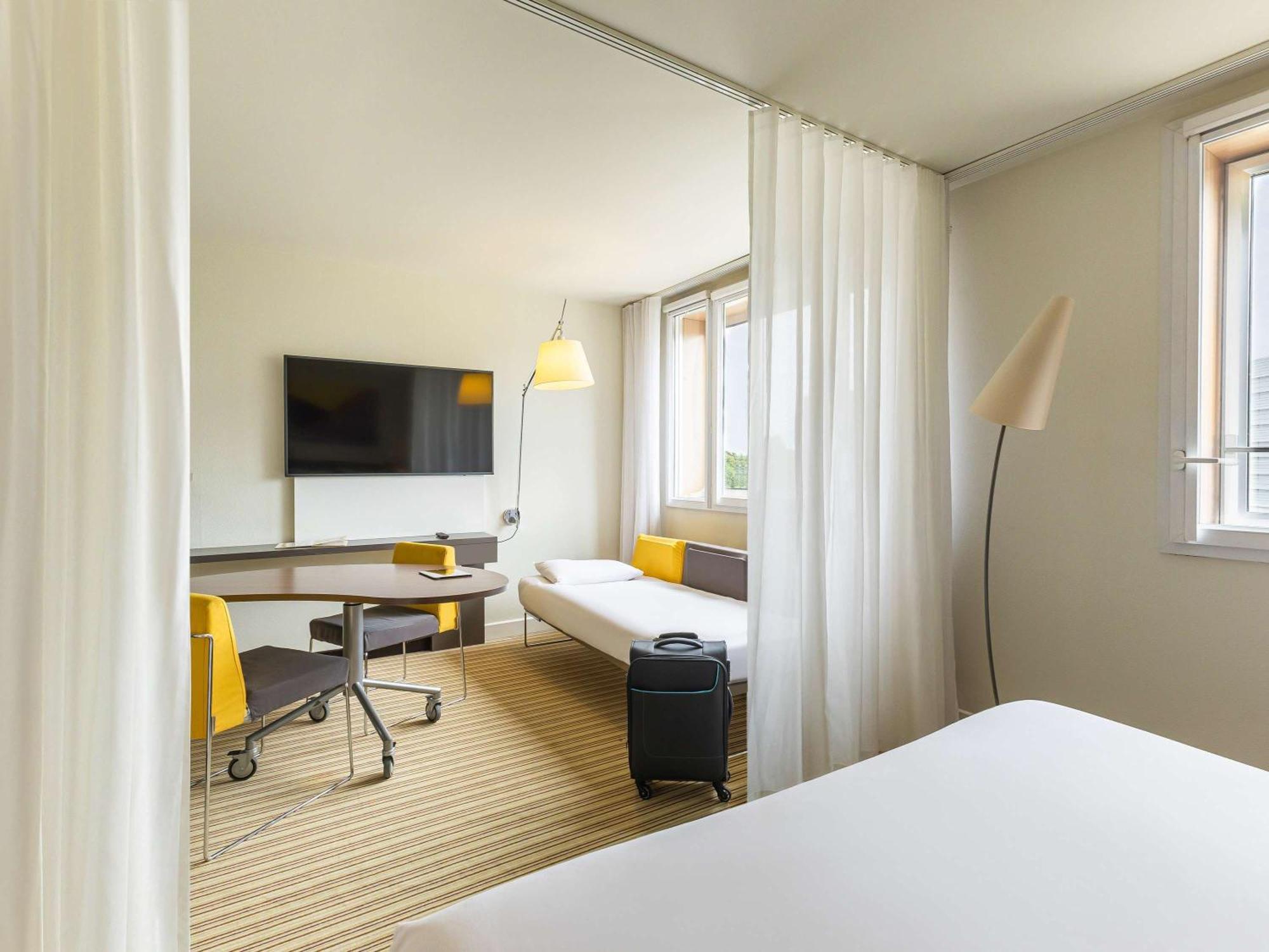 Novotel Suites Lille Europe Εξωτερικό φωτογραφία