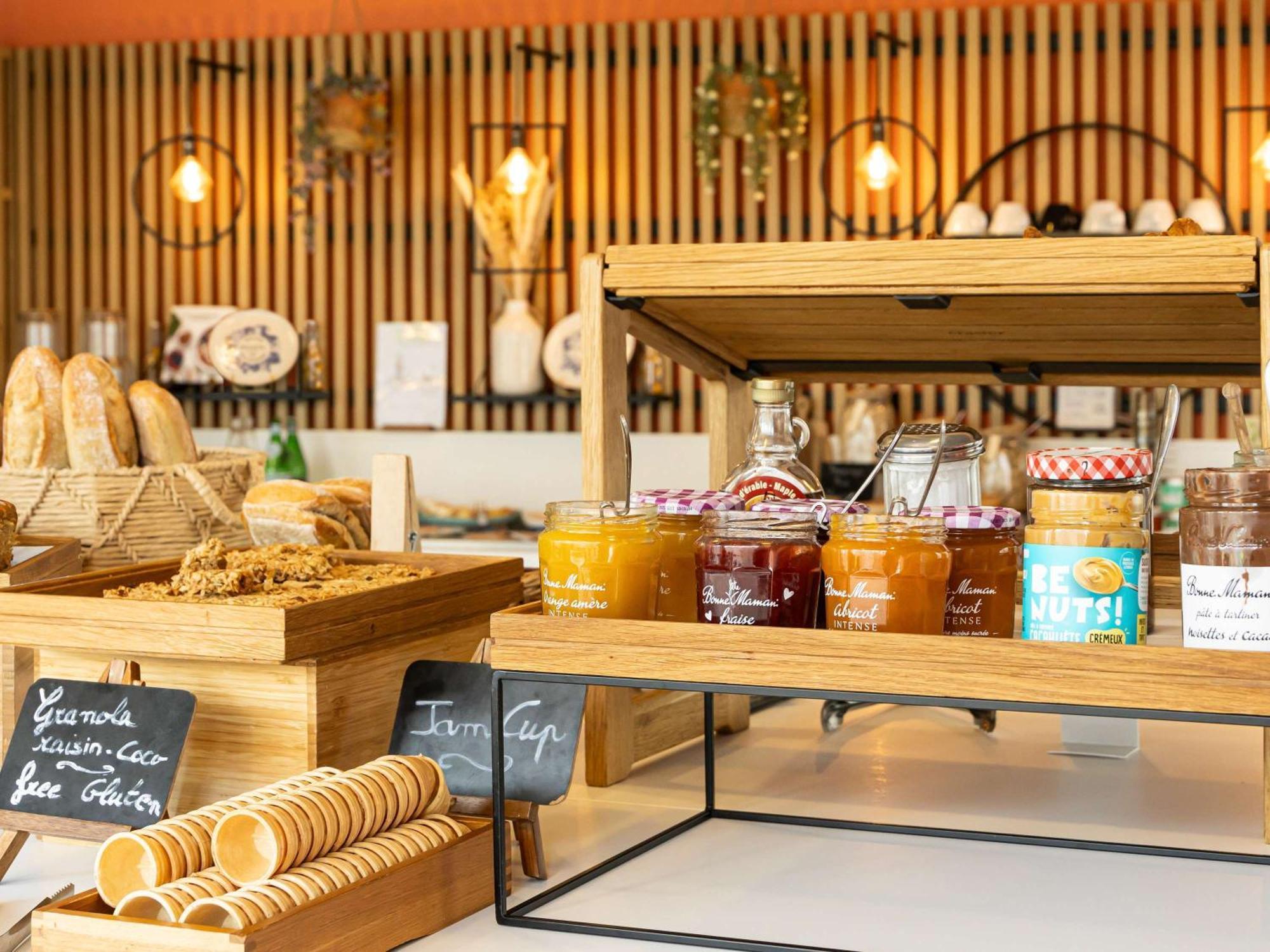 Novotel Suites Lille Europe Εξωτερικό φωτογραφία